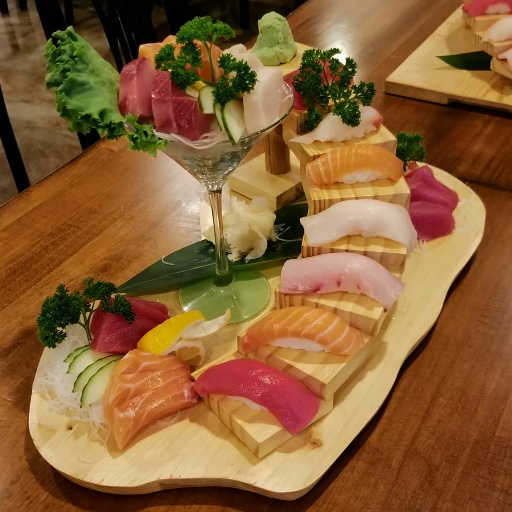 Sashimi Deluxe